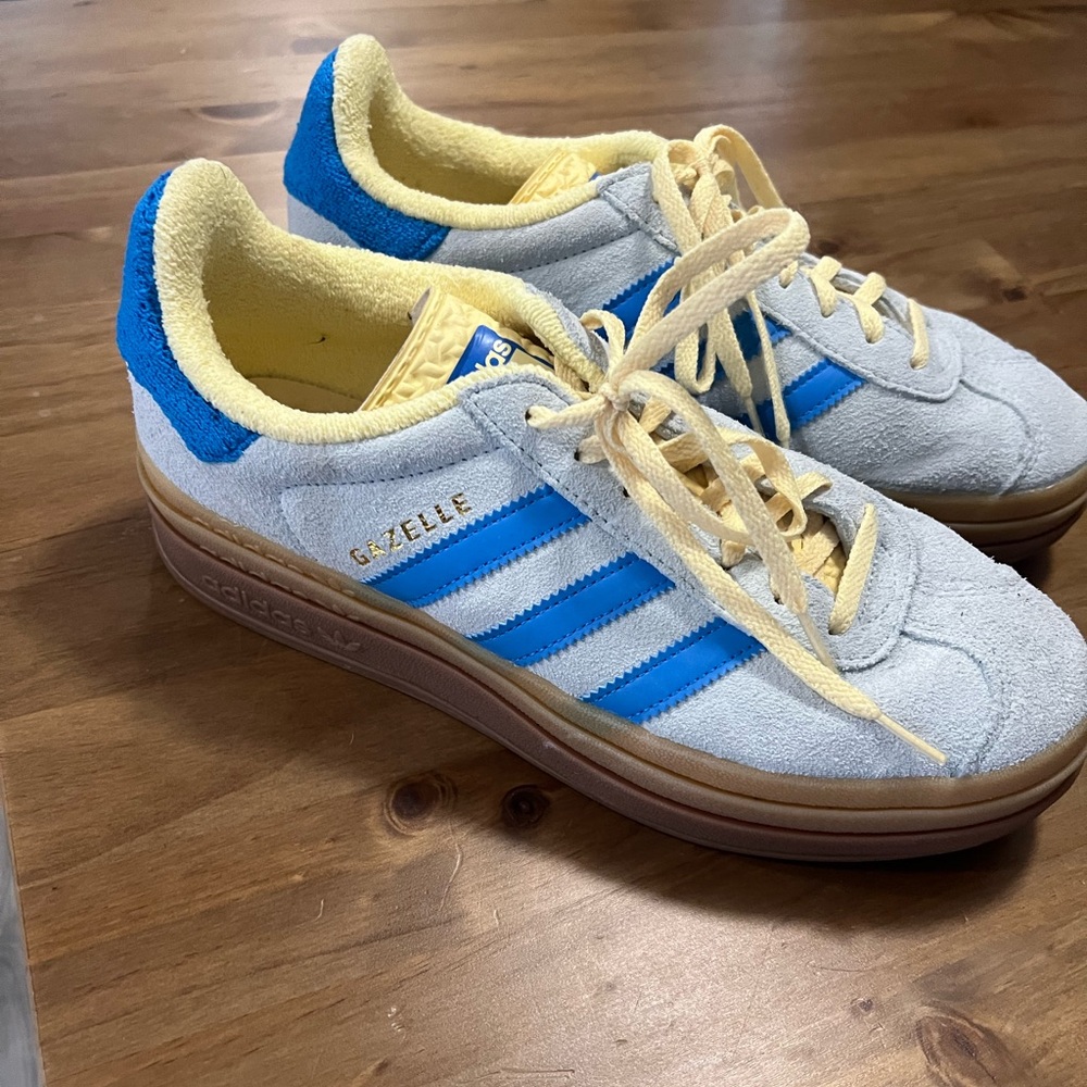 Adidas Gazelle Paltform Sneakers in Blue and Yellow